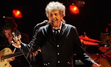 Bob Dylan hakkında 12 yaşındaki bir kız çocuğuna cinsel istismarda bulunduğu iddiasıyla dava açıldı