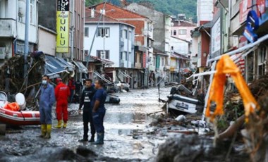 Sel felaketi yaşayan Bozkurt ilçesinin kaymakamı görevden alındı