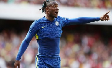 Chelsea, Michy Batshuayi’nin sözleşmesini uzattı