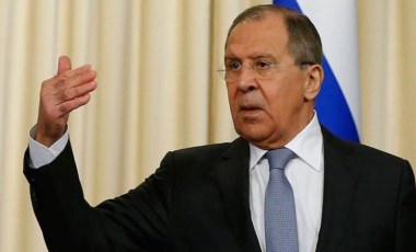 Rusya Dışişleri Bakanı Lavrov: Taliban verdiği sözleri şu an için tutuyor