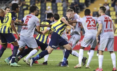 Fenerbahçe ile Antalyaspor sosyal medyada da kapıştı!