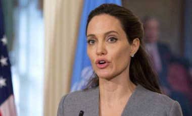 Angelina Jolie'den Afganistan yorumu: Bir Amerikalı olarak utanıyorum