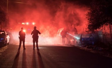 Polonya’da Covid-19 aşı merkezi kundaklandı