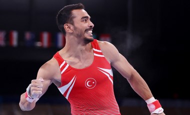 TOKYO 2020 | Ferhat Arıcan'ın başarısı, olimpiyat köyünde kutlandı