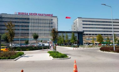 Bursa Şehir Hastanesi'nin bahçesinde ölüm