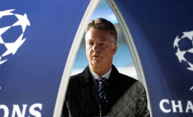 Hollanda Milli Takımı'nın yeni teknik direktörü Louis Van Gaal oldu