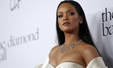 Rihanna artık 'milyarderler' listesinde: Servetinin ana kaynağı ise 'müzik' değil