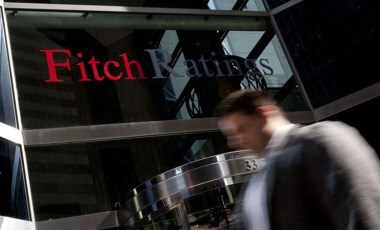 Erdoğan'ın açıklamaları sonrası dolar korkusu arttı! Fitch'ten kritik uyarılar