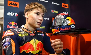 Deniz Öncü, FIM Moto3 Dünya Şampiyonası'nda ilki başardı