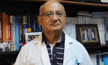 Prof. Dr. Yalçın yoğun bakımlardaki durumu anlattı, beklenen yeni varyantı açıkladı