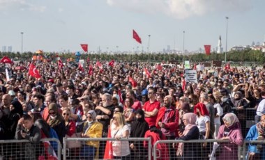 TTB’den aşı karşıtı mitinge sert tepki: Sağlık çalışanlarının özverisi hiçe sayılıyor