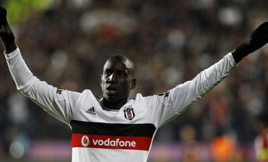 Senegalli futbolcu Demba Ba, futbolu bıraktığını açıkladı