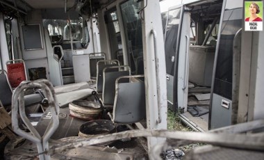 Cumhuriyet İETT Garajı'na girdi, çürüğe çıkartılan metrobüsleri inceledi