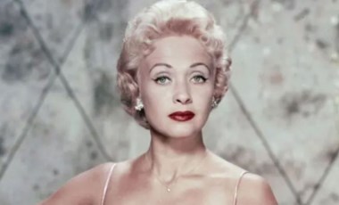 Hollywood yıldızı Jane Powell yaşamını yitirdi