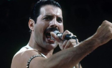 Freddie Mercury'nin NFT'leri açık artırmaya çıkıyor: Gelir AIDS'le mücadele için kullanılacak