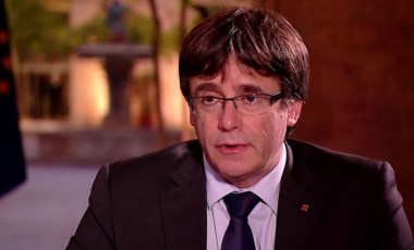 İtalya'da gözaltına alınan Katalan lider Puigdemont serbest bırakıldı ancak ülkeden ayrılamayacak