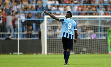 Adana Demirspor taraftarı, Balotelli pankartı astı