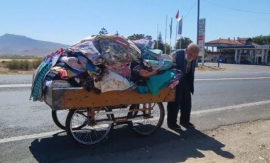 88 yaşında, ekmek parası için kilometrelerce yol gidiyor