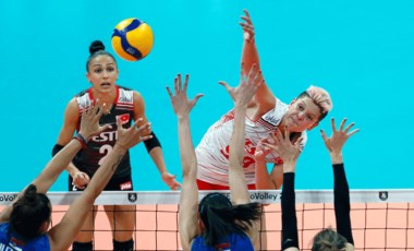 A Milli Kadın Voleybol Takımımız, yarı finalde Sırbistan'a 3-1 kaybetti