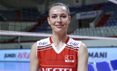 Voleybolcu Eda Erdem Dündar'dan Atatürkçülük mesajı