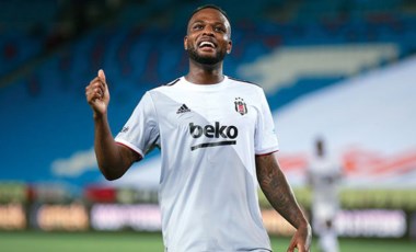 Cyle Larin, Kanada Milli Takımı ile  gollerine devam ediyor