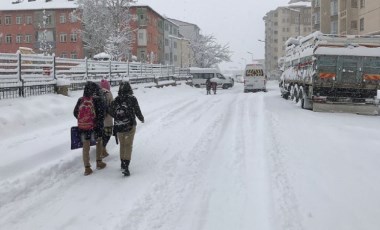 Muş'ta eğitime kar engeli: Valilik duyurdu