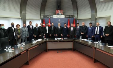 AKP'den istifa edip CHP'ye katıldılar