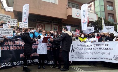 Sağlık çalışanlarından 'Ömür Erez' protestosu