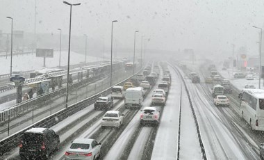 İstanbul’da kar etkisini arttırdı