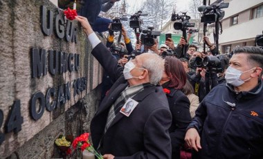 Kemal Kılıçdaroğlu, Uğur Mumcu'yu evinin önünde andı