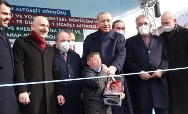 Çocuğu oya alet etti: Erdoğan'ın Trabzon'da mikrofon uzattığı çocuk Kemal Kılıçdaroğlu'na 'hain' dedi