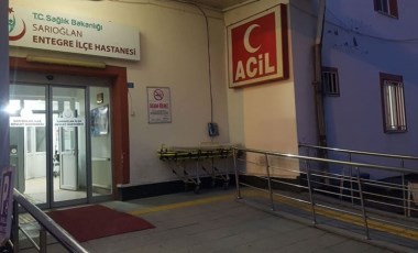 Okulda yapılan deney sırasında kimyasal gazdan etkilenen 9 öğrenci hastaneye kaldırıldı