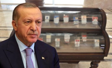 Erdoğan'ın topladığı sigara paketleri sergileniyor