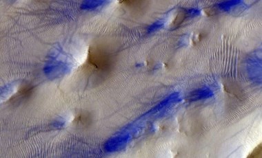 ESA, Mars'ın kaotik görüntüsünü paylaştı