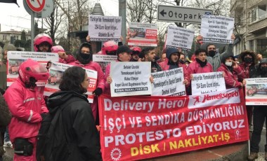 Yemeksepeti kuryeleri Alman Konsolosluğu önünde: 'İşçiler hak ettiğini istiyor'