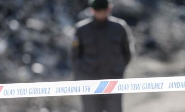 Devriye atan jandarma ekiplerine taşlı saldırı