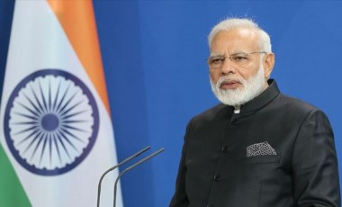 Hindistan Başbakanı Modi, gençleri eyalet seçimleri için oy kullanmaya çağırdı