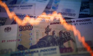 Rus bankasından dolar ve Euro talebi