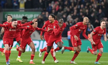 İngiltere Lig Kupası'nda şampiyon Liverpool