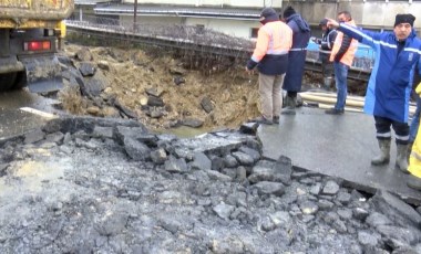 Bahçelievler'de caddede çökme oldu, cadde trafiğe kapatıldı