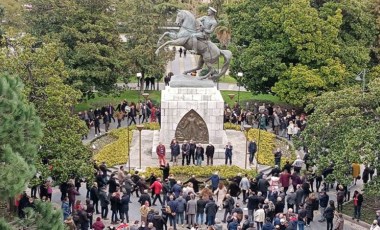 Samsun'da, Milli Mücadele’nin simgesi Atatürk anıtını devirmek istediler