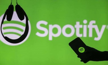 Ünlü müzisyenden Spotify’ı kızdıracak açıklama: İstifa çağrısı yaptı