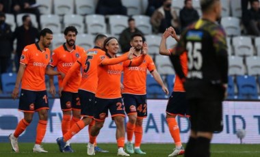 Başakşehir, Trezeguet ve Pizzi'yi kadrosuna kattı