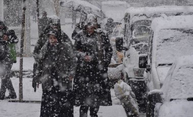 Meteoroloji'den kar, sağanak ve fırtına uyarısı