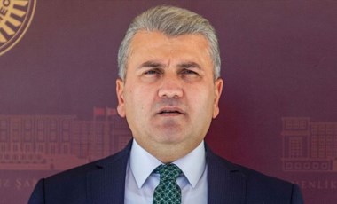 AKP'li milletvekili Mustafa Canbey trafik kazası geçirdi