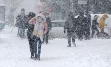 Meteoroloji, AFAD, AKOM ve Valilik'ten peş peşe uyarı: Zorunlu olmadıkça dışarı çıkmayın