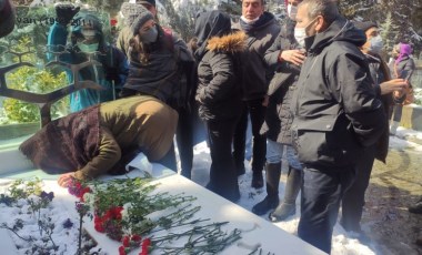 Berkin Elvan mezarı başında anıldı