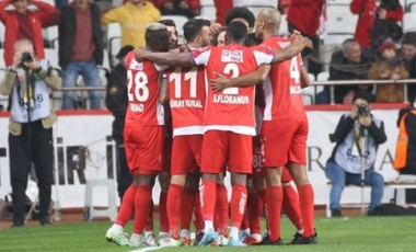 Antalyaspor'dan erteleme talebi!