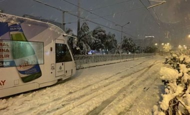 Tramvay seferleri iptal edildi