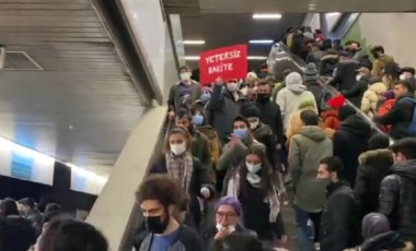 'Barınamıyoruz hareketi' ulaşım zammını protesto etti